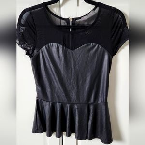 SUZY SHIER Black Faux leather mesh peplum blouse
